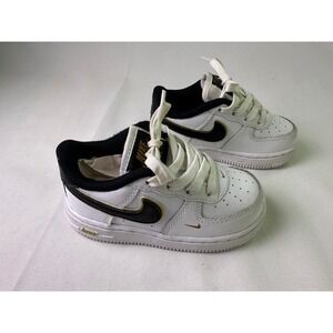Nike‎ Air Force 1 LV8 Low Metallic Gold White Black Toddler Size 7C DM3387-100